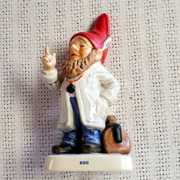 Goebel Co Boy Vintage 1979 "DOC" The Doctor Figurine - Picture 1 of 10